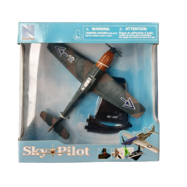 Avión a Escala New Ray 1:48 WWII Fighter Plane BF109 con Base Plástica (Camuflaje) - Imagen 4